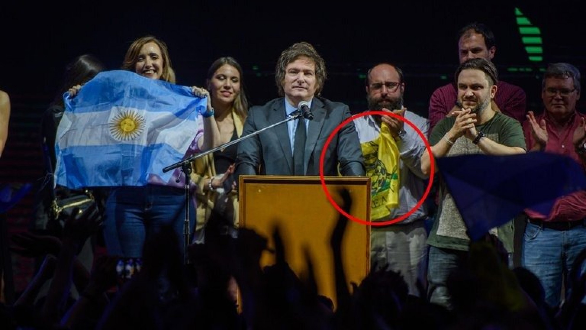 Extremistas: seguidores de Milei usan símbolos mundialmente condenados